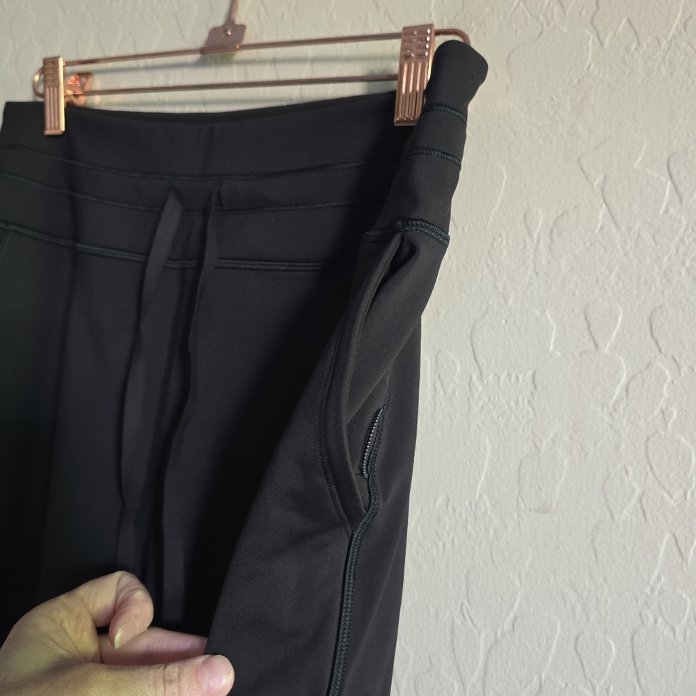 Athleta Black Rainier Cargo Jogger Small - Picture 4 of 12